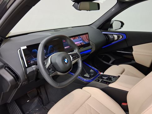 Used 2026 BMW X3 xDrive30i w/ Convenience Package AWD/4WD image 4