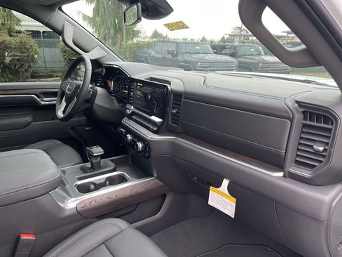 New 2026 GMC Sierra 1500 SLT w/ SLT Premium Package image 65