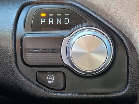 Used 2022 RAM 1500 Laramie RWD image 32