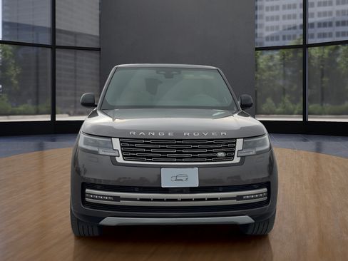 New 2026 Land Rover Range Rover Long Wheelbase SE AWD/4WD image 8