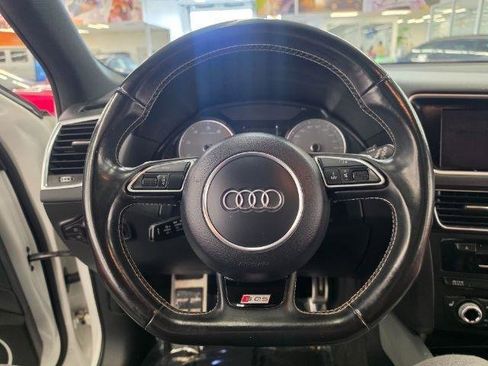 Used 2017 Audi SQ5 Premium Plus w/ Technology Package AWD/4WD image 10