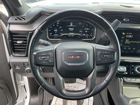 Used 2024 GMC Sierra 2500 AT4 w/ AT4 Premium Plus Package AWD/4WD image 14