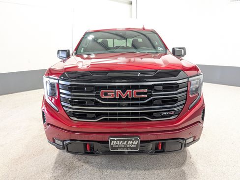Used 2025 GMC Sierra 1500 AT4 w/ AT4 Premium Package image 8