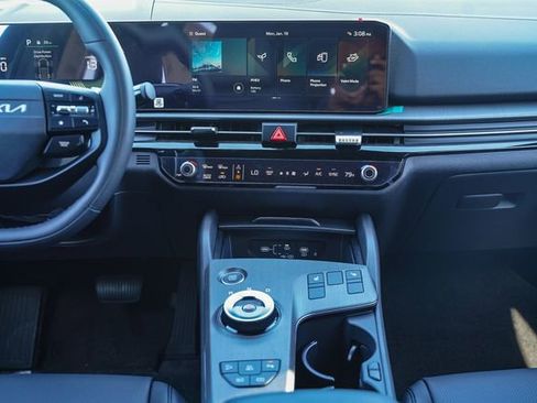 New 2026 Kia Sportage X-Line AWD/4WD image 15