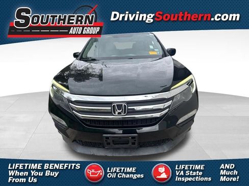 Used 2018 Honda Pilot EX image 1