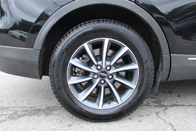 Used 2022 Lincoln Nautilus AWD image 36