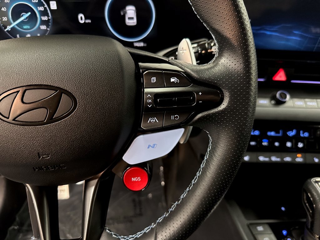 Used 2025 Hyundai Elantra N FWD image 16