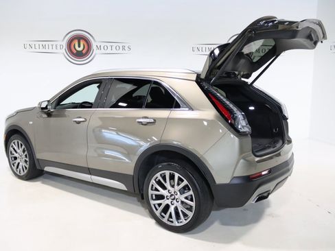 Used 2020 Cadillac XT4 Premium Luxury image 31