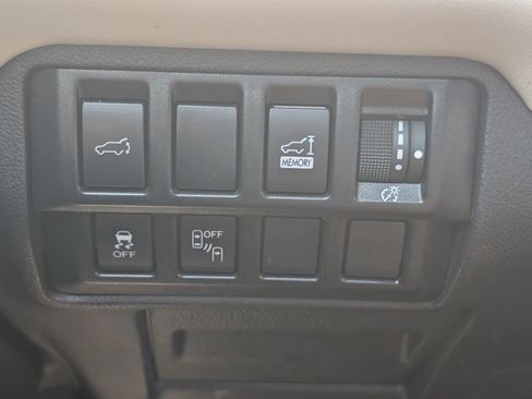 Used 2019 Subaru Ascent Limited w/ Popular Package #2 AWD/4WD image 13