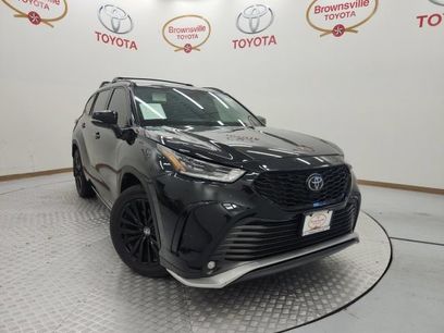 Used 2023 Toyota Highlander XSE