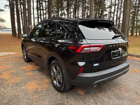 Used 2025 Ford Escape ST-Line image 5
