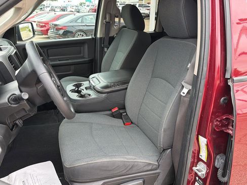 Used 2021 RAM 1500 Tradesman w/ Chrome Plus Package RWD image 10