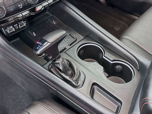 Used 2025 Dodge Durango GT image 19