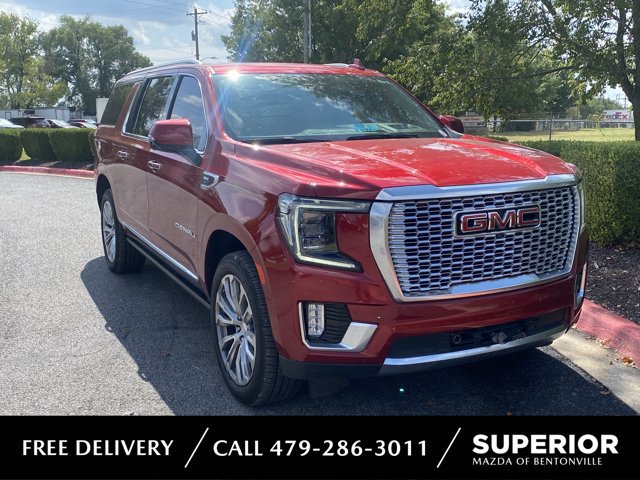 Used 2024 GMC Yukon XL Denali AWD/4WD image 1