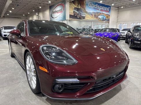 Used 2018 Porsche Panamera Turbo S image 24