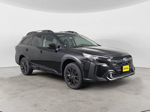 Certified 2025 Subaru Outback Onyx Edition AWD/4WD image 3