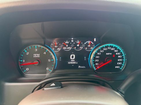 Used 2018 GMC Yukon XL Denali w/ Denali Ultimate Package AWD/4WD image 16