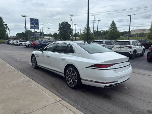 Used 2025 Genesis G90 3.5T AWD/4WD image 5