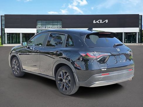 Used 2024 Honda HR-V Sport image 3