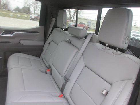 New 2026 GMC Sierra 1500 SLT w/ SLT Premium Plus Package AWD/4WD image 15