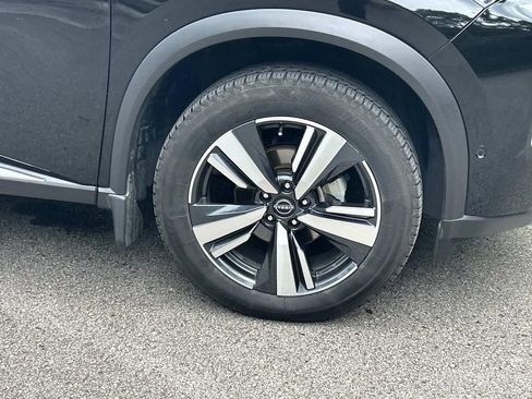 Used 2023 Nissan Rogue SL w/ SL Premium Package AWD/4WD image 9