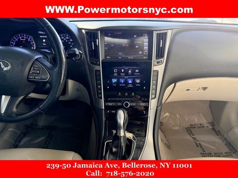 Used 2015 INFINITI Q50 Premium w/ Navigation Package image 16