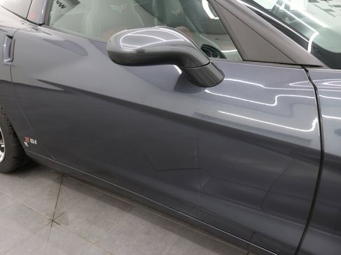 Used 2009 Chevrolet Corvette Coupe w/ Preferred Equipment Group RWD image 21