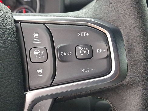 Certified 2026 RAM 2500 Big Horn AWD/4WD image 24