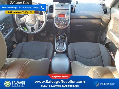 Used 2012 Kia Soul + FWD image 11