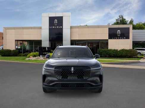 New 2026 Lincoln Aviator AWD image 6