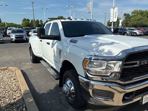 Used 2021 RAM 3500 Tradesman AWD/4WD image 4