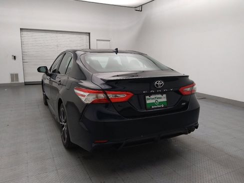 Used 2020 Toyota Camry SE w/ Convenience Package image 6
