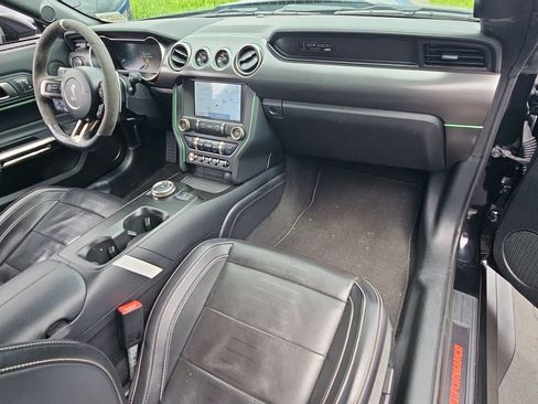 Used 2020 Ford Mustang Shelby GT500 w/ Technology Package RWD image 29