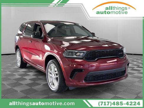 Used 2024 Dodge Durango GT image 1