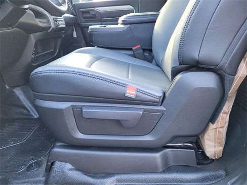 New 2026 RAM 5500 Tradesman w/ Chrome Appearance Group image 8