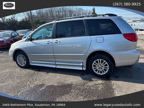 Used 2008 Toyota Sienna image 1