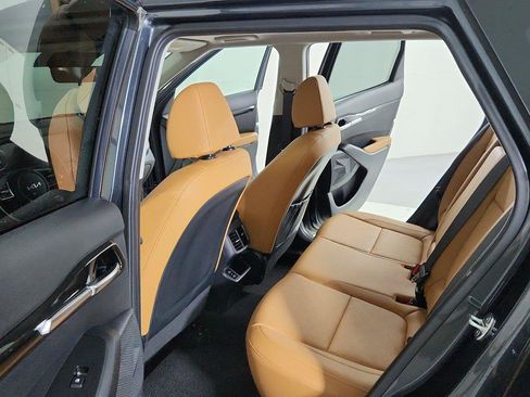 Used 2025 Kia Seltos EX w/ EX Sunroof Package AWD/4WD image 24