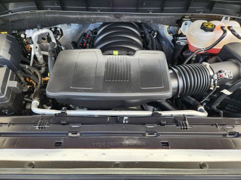 Used 2023 GMC Sierra 1500 SLT AWD/4WD image 24