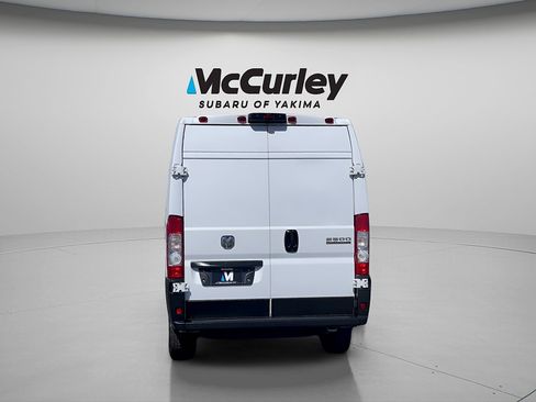 Used 2023 RAM ProMaster 2500 FWD image 6