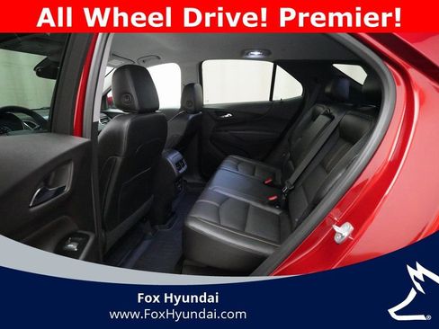 Used 2023 Chevrolet Equinox Premier AWD/4WD image 16