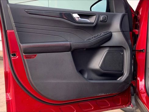 Used 2024 Ford Escape ST-Line Select w/ Tech Pack #2 image 21