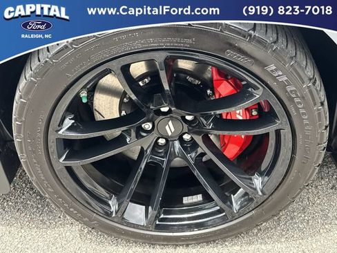 Used 2021 Dodge Challenger R/T Scat Pack RWD image 13