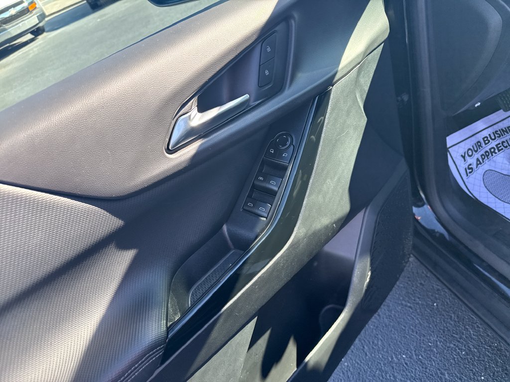Used 2026 Chevrolet Equinox LT FWD image 14