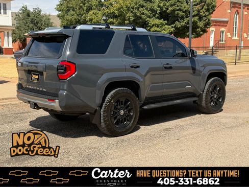 Used 2025 Toyota 4Runner Limited w/ Tow Technology Package AWD/4WD image 5