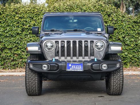 Used 2021 Jeep Wrangler Unlimited Rubicon 4xe w/ Cold Weather Group AWD/4WD image 2