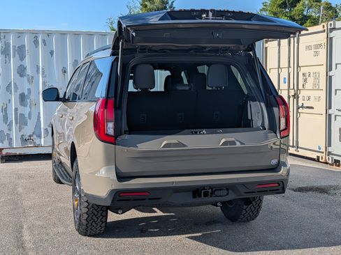 New 2026 Ford Expedition Tremor AWD/4WD image 14