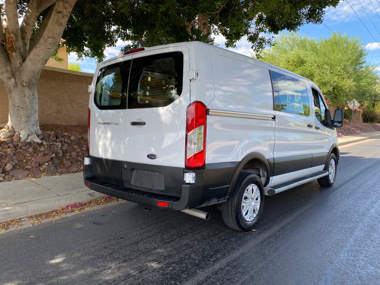 Used 2025 Ford Transit 250 Low Roof w/ Exterior Upgrade Package RWD image 8