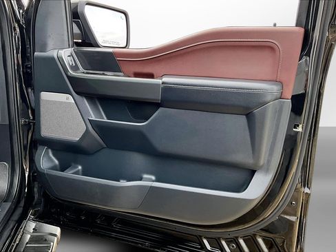 Used 2022 Ford F150 Lariat image 26