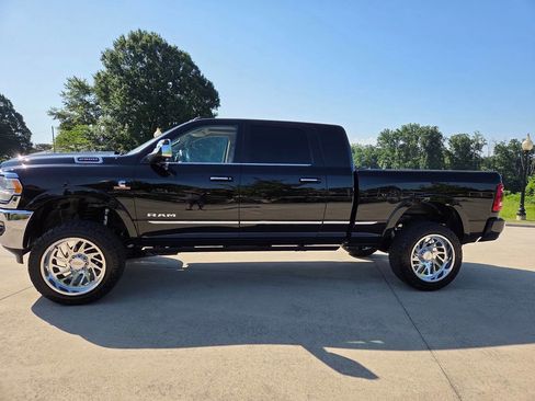 Used 2019 RAM 2500 Limited AWD/4WD image 2
