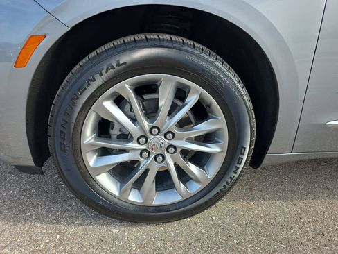 Used 2023 Buick Enclave Avenir w/ Avenir Technology Package image 39